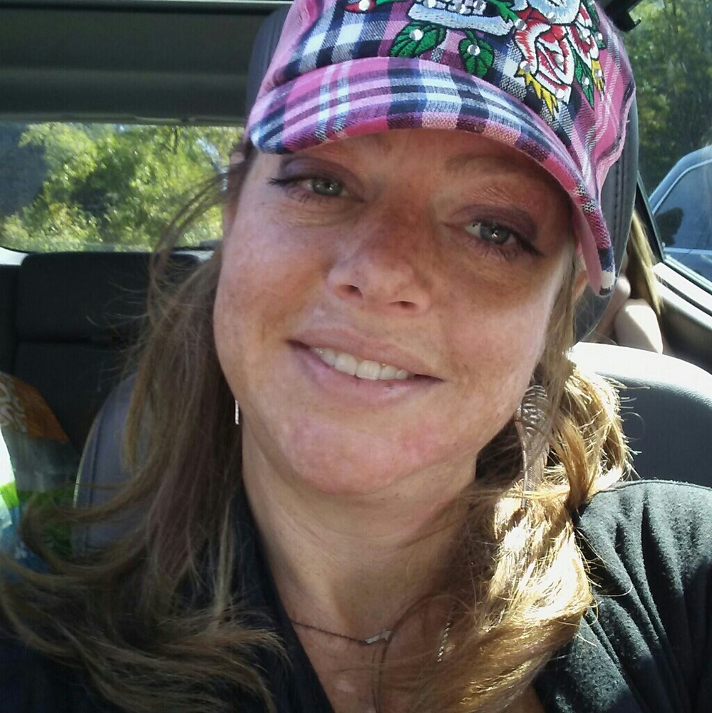 Meet your Posher, Christina