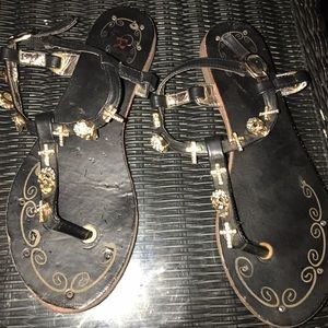 Size 7 skull rhinestone sandals