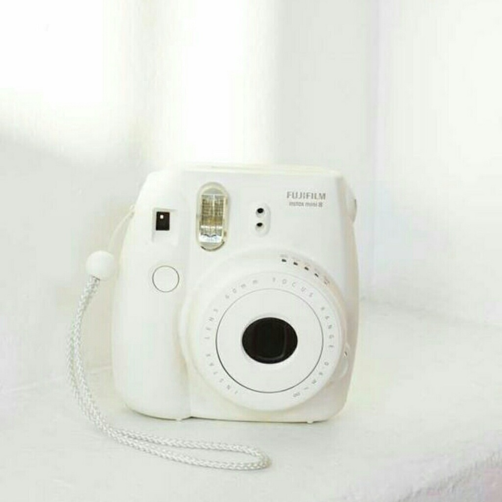 Fujifilm polaroid camera instax 8