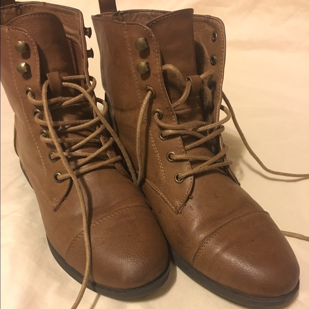 Forever 21 brown combat style boots ankle