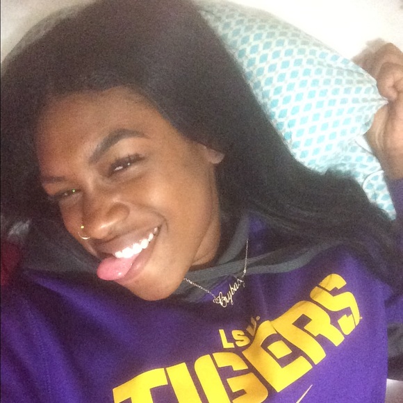 Meet your Posher, Teira - Picture 3 of 4