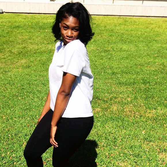 Meet your Posher, Teira - Picture 4 of 4