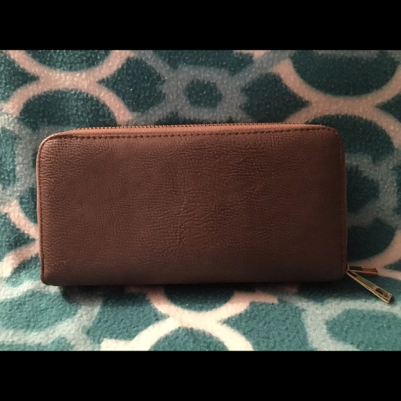 Cute Wallet!! - Picture 3 of 4