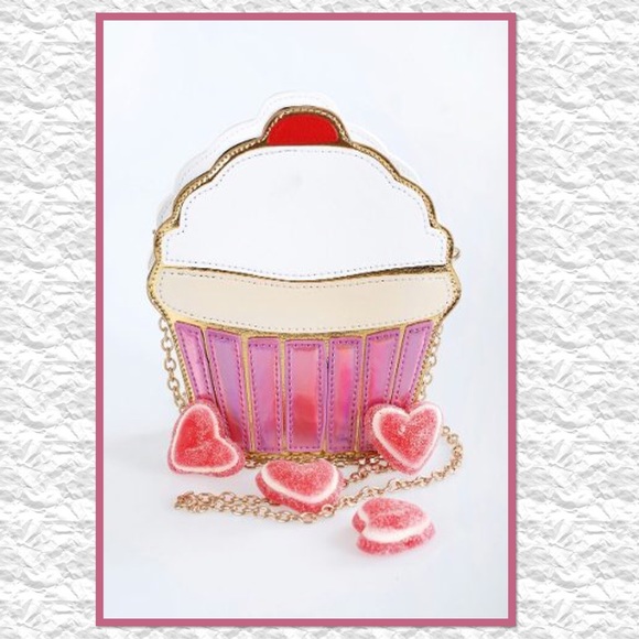 Boutique Bags - πHPπ Sweet Cupcake Crossbody Purse Boutique Bags - πHPπ Sweet Cupcake Crossbody Purse