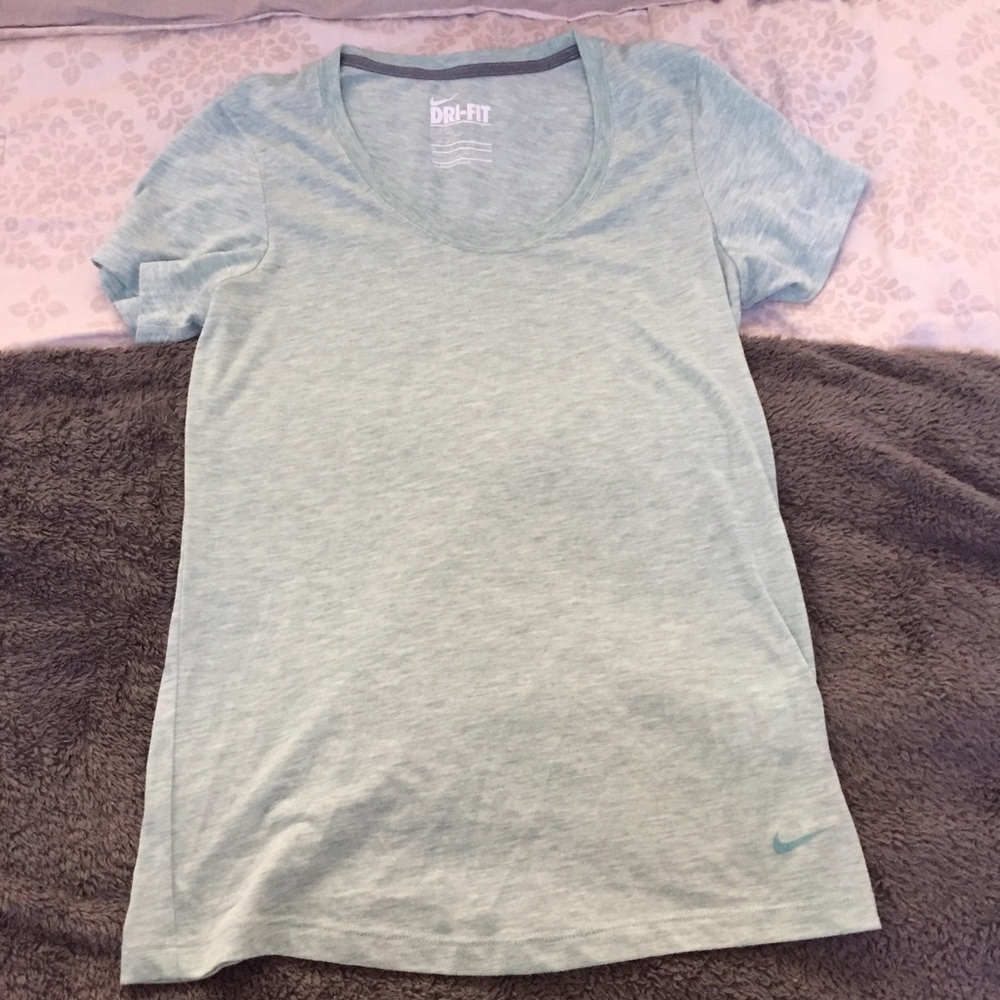 Nike Dri-Fit loose fit mint green workout top