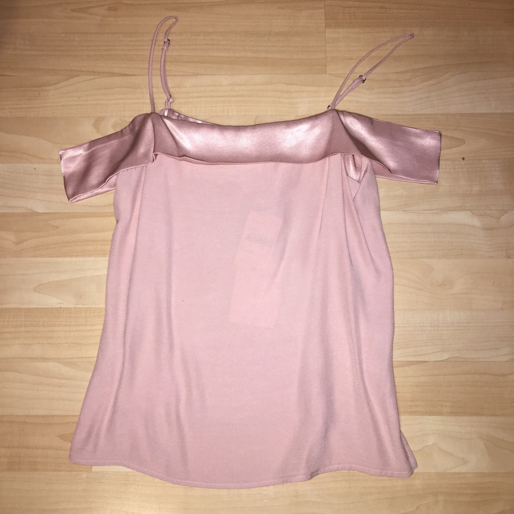 Cold Shoulder Top - Picture 5 of 5
