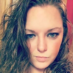 Meet your Posher, Sheena