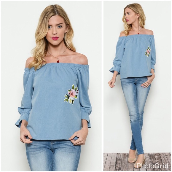 Soft denim off shoulder top w/flowers - Picture 2 of 4