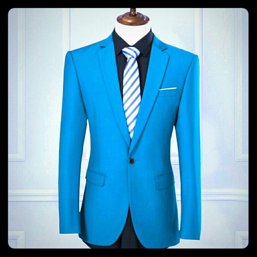 Men's tailored and custom made suits