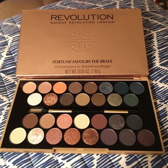 NEW "Fortune Favors the Brave" Eyeshadow Palette - Picture 4 of 4