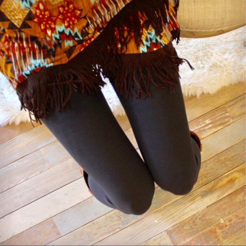 ❤ANY TWO PAIRS OF LEGGINGS FOR $39❤