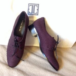 New Ivanka trump Oxford. authentic. Pristine cond.