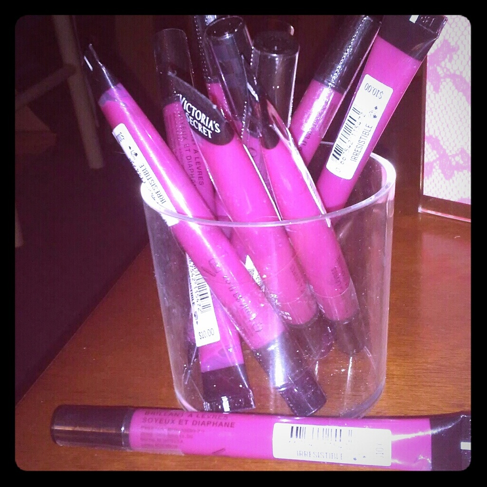 Victoria's Secret "IRRESISTIBLE" Lip Silk