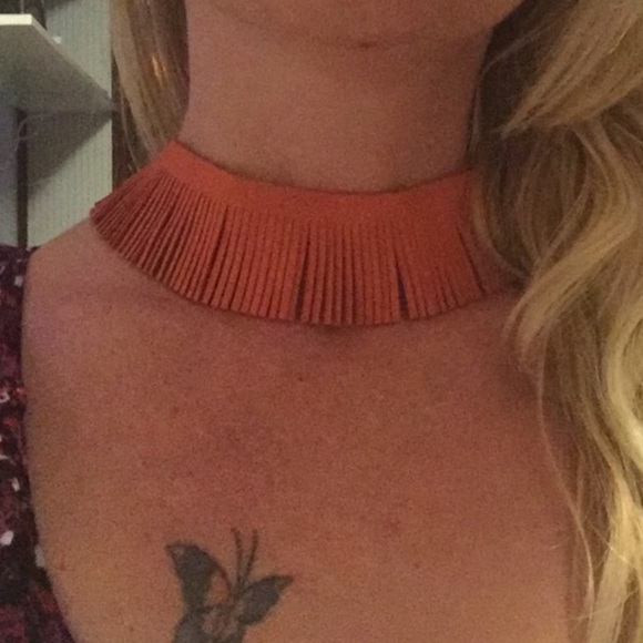 Tassel Velvet Choker - Picture 3 of 3