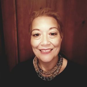 Meet your Posher, Gloria