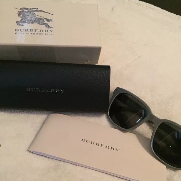 Burberry Sunglasses main image 3