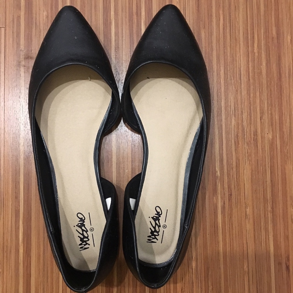 Mossimo Black Flats