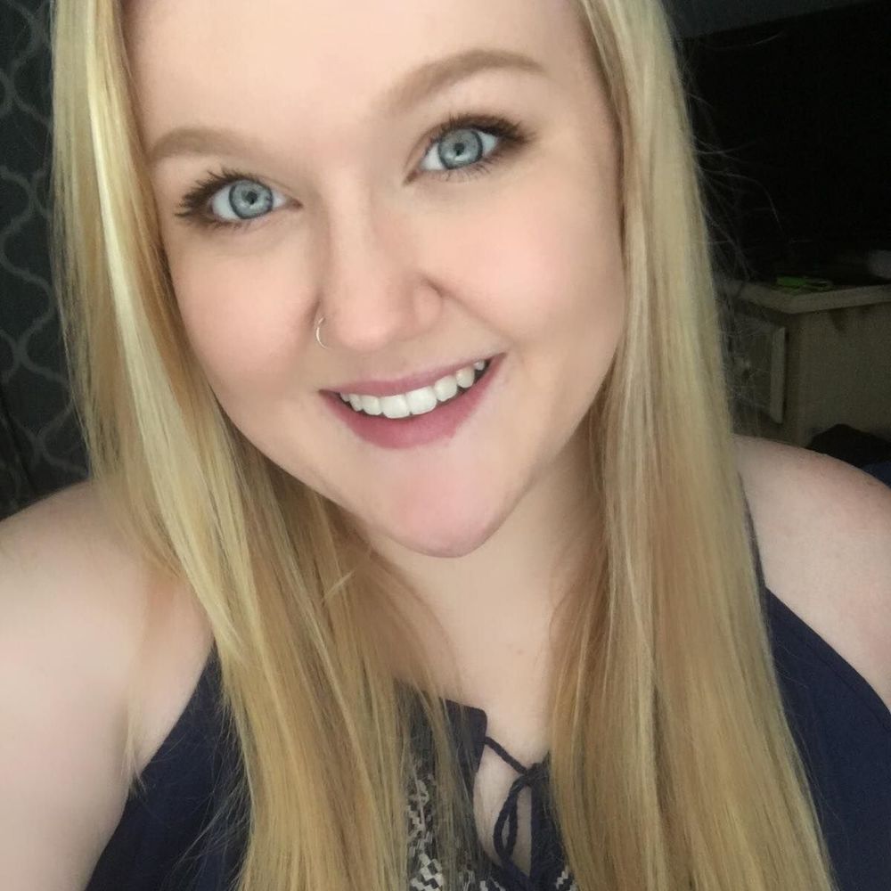 Meet your Posher, Cassie