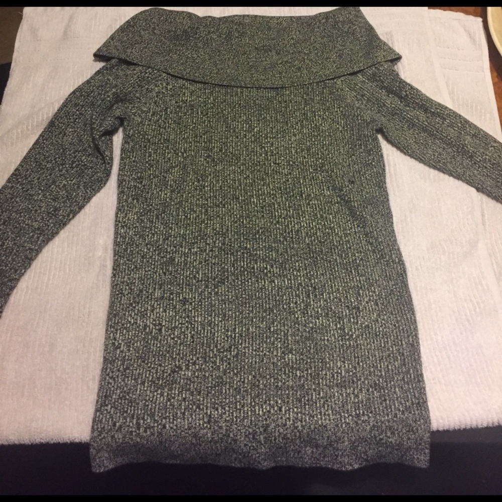 Grey off the shoulder shirt