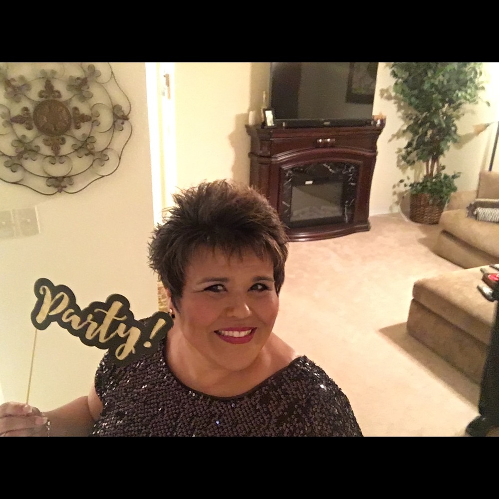 Meet your Posher, Marisa