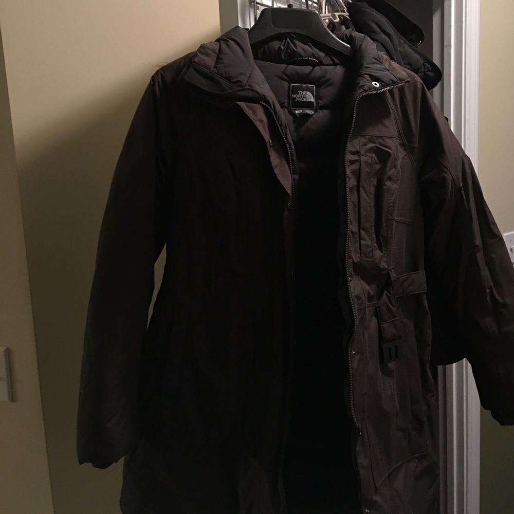 Coat - Picture 3 of 4