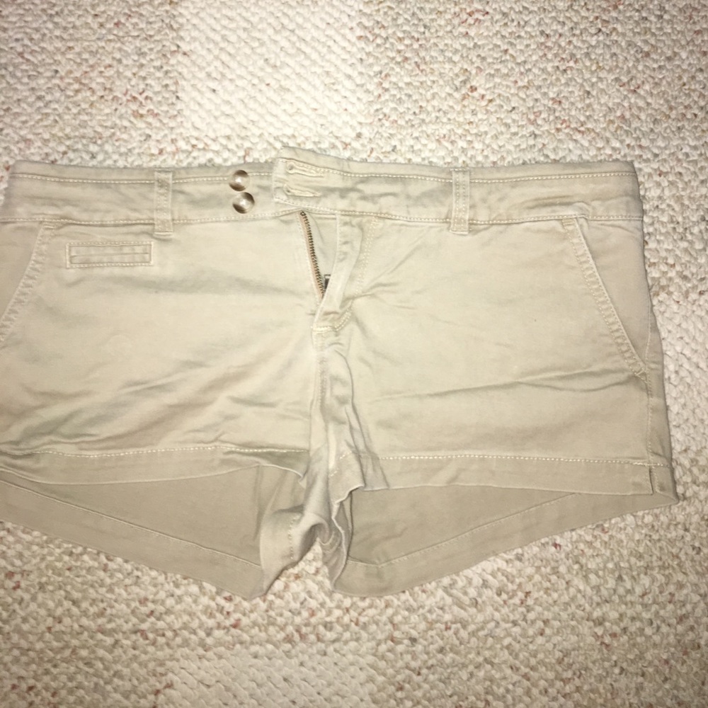 American Eagle Size 8 shorts
