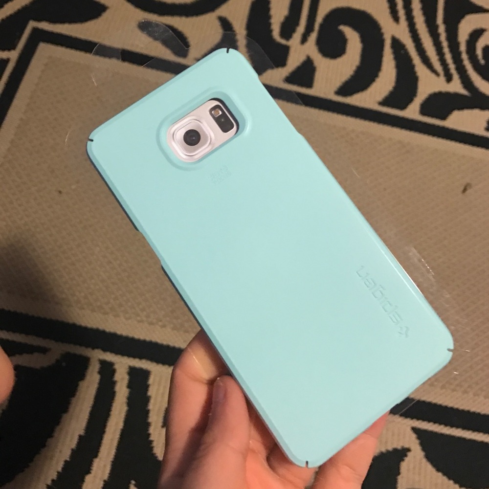 2 Samsung galaxy s6 edge cases