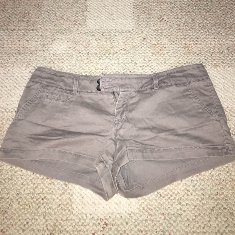 American Eagle Size 8 shorts