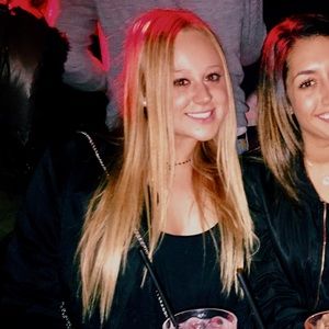 Meet your Posher, Jenna