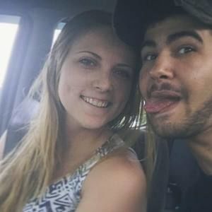 Meet your Posher, April