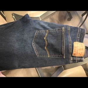 American eagle outfitters. Extreme flex, EC