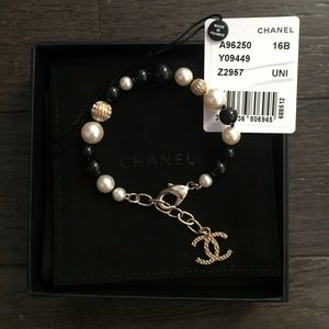 CHANEL - pearl charm bracelet