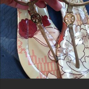 Tory burch sandals
