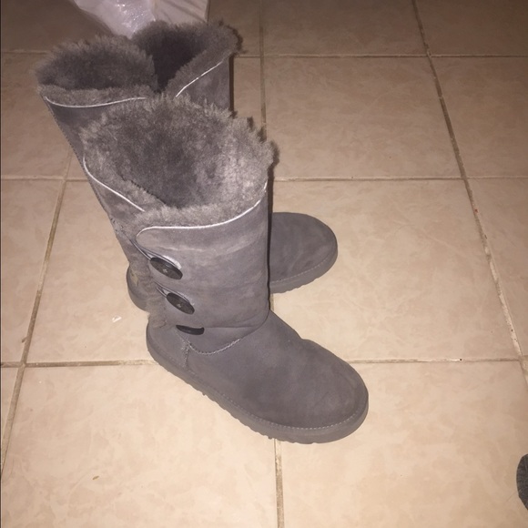 gray bailey button uggs tall gray bailey button uggs tall