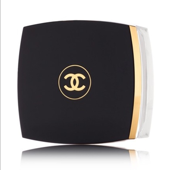 CHANEL Accessories - Chanel No.5 body cream🛍