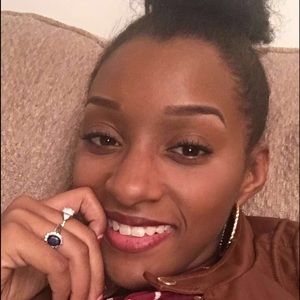 Meet your Posher, Damore