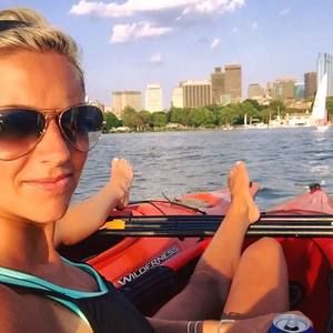 Meet your Posher, Stephanie