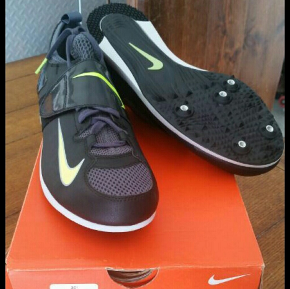 Nike Mens Track shoes