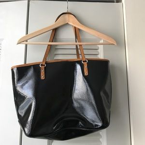 ⚡️SALE⚡️Nine West Tote