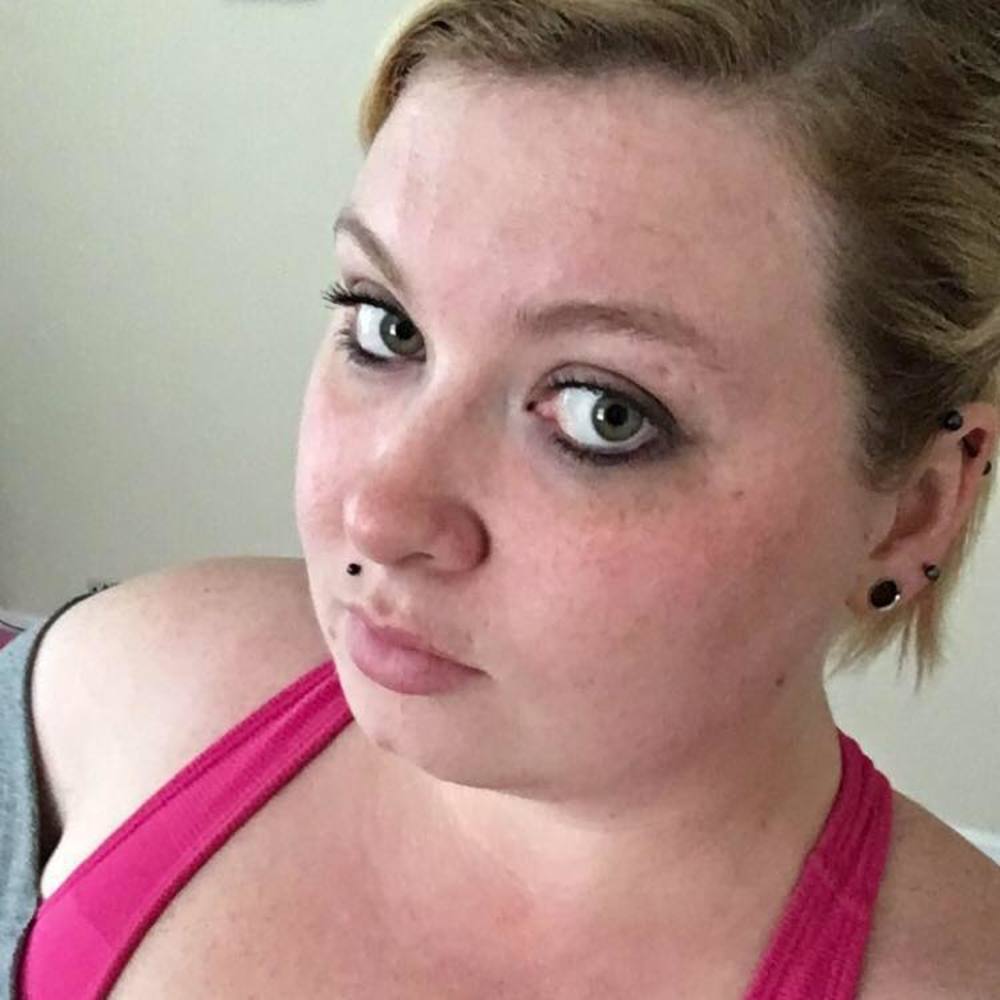 Meet your Posher, Manda