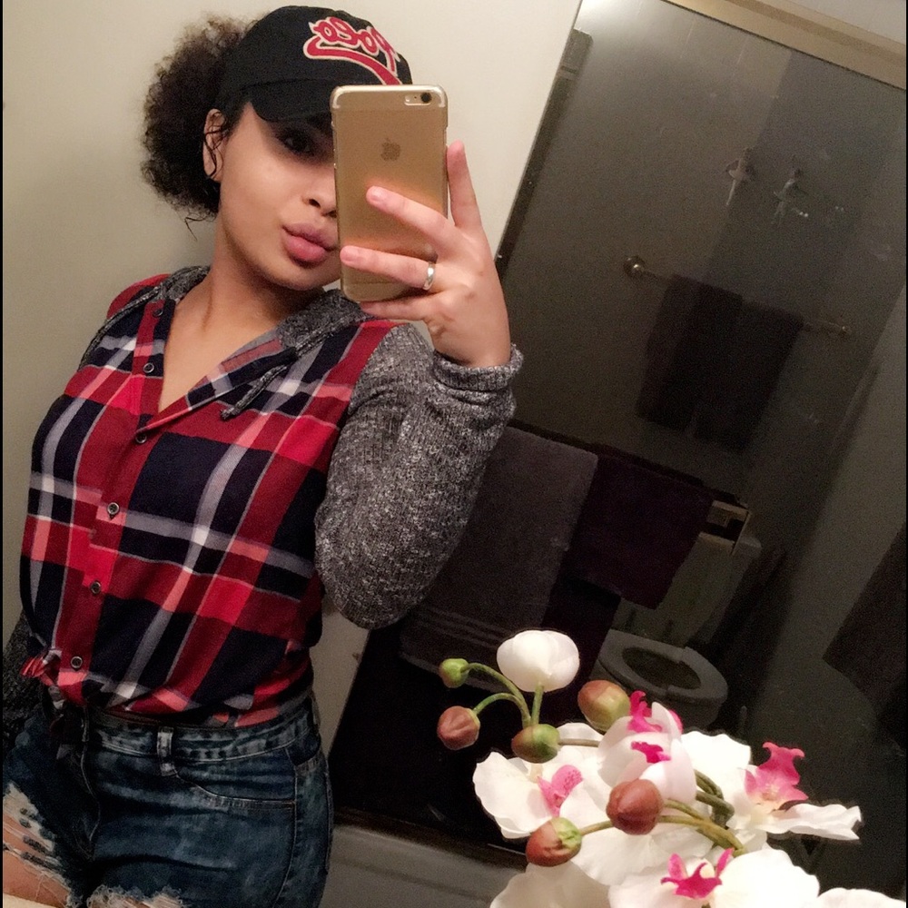 Meet your Posher, Chey