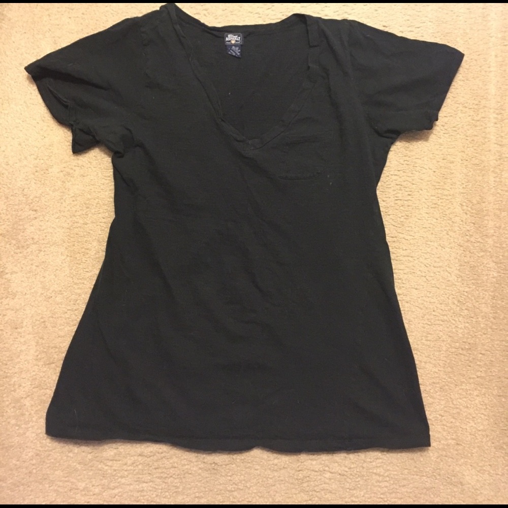 Black boyfriend fit v-neck