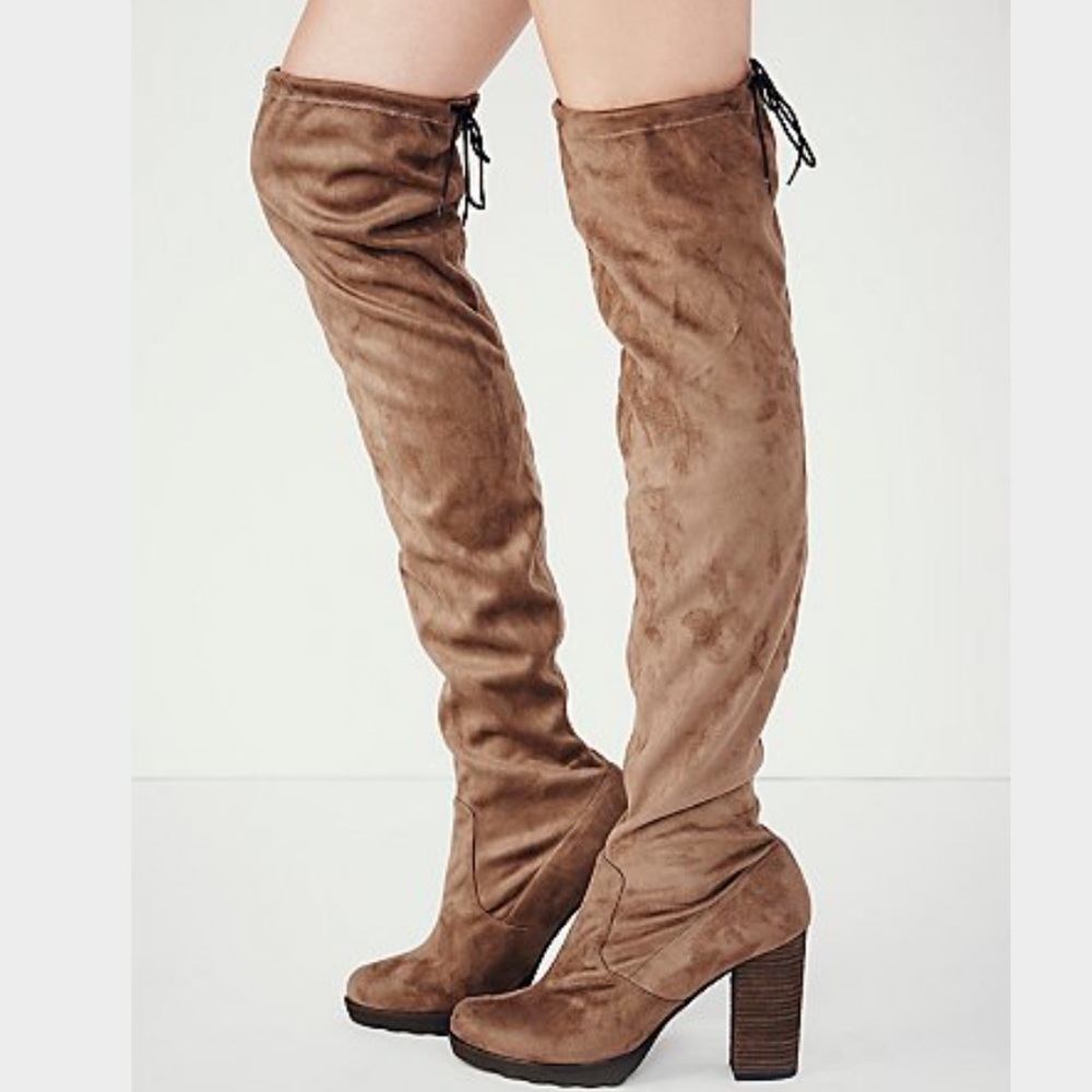 🎉RARE Free People OTK suede boots