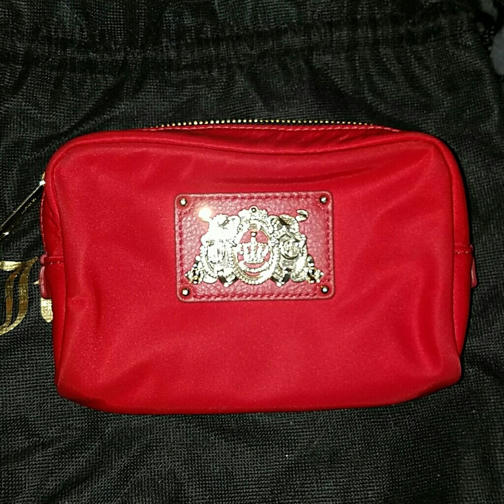 Juicy couture clutch