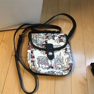 Dooney & Bourke