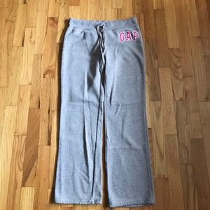 GAP sweatpants