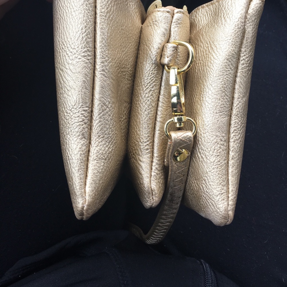 Gold Purse - Picture 5 of 5