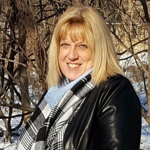 Meet your Posher, Ellen