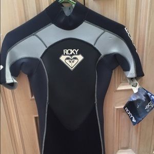 Brand new Roxy wetsuit