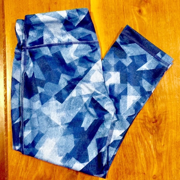 Working out π leggings! Beautiful NWOT. - Picture 2 of 3